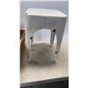 Image 2 : MILK GLASS, METAL STAND, LA KINGS JERSEY, COLLECTABLES