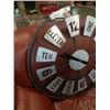 Image 2 : METAL DECORATIVE WALL CLOCK