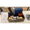 Image 2 : STONE CARVINGS, JEWELRY BOXES AND JEWELRY