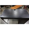 Image 2 : BLACK PEDESTAL DESK