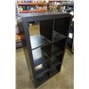 Image 3 : BLACK CUBICAL SHELF