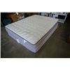 Image 1 : SEALY POSTUREPEDIC OPTIMUM QUEENSIZE MATTRESS WITH BOX SPRING