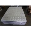 Image 2 : SEALY POSTUREPEDIC OPTIMUM QUEENSIZE MATTRESS WITH BOX SPRING