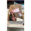 Image 3 : NEW PORE CLEANER, NEEDLE ROLLER KIT, PURSES, ACRYLIC NAILS, LAUNDRY SORTER