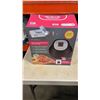 Image 1 : AS NEW INSTANT POT 6 IN 1 AIR FRYER LID