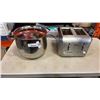 Image 1 : DELONGHI STAINLESS 4 SLICE TOASTER WORKING WITH LARGE CORN POT