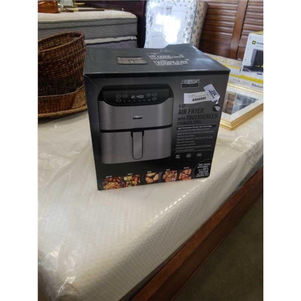 USED BELLA PRO SERIES 6 QUART AIR FRYER WITH TOUCHSCREEN - TESTED WORKING