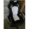 Image 2 : AS NEW BLACK/WHITE GAMING CHAIR