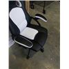 Image 3 : AS NEW BLACK/WHITE GAMING CHAIR