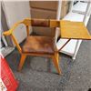 Image 1 : CUSTOM LEATHER SEAT TELEPHONE TABLE
