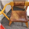 Image 2 : CUSTOM LEATHER SEAT TELEPHONE TABLE