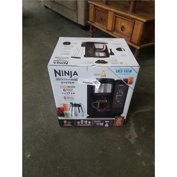 USED NINJA HOT AND COLD BREW SYSTEM COFFEE AND TEA MAKER - TESTED WORKING