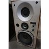 Image 8 : PAIR OF TECHNICS SB-X3 SPEAKERS