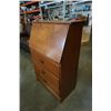 Image 2 : 3 DRAWER DROPFRONT DESK