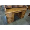 Image 2 : POST MASTER OAK ROLLTOP DESK