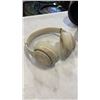 Image 2 : BEATS STUDIO3 CAMO SAND DUNE WIRELESS OVER EAR HEADPHONES - TESTED WORKING