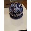 Image 8 : BOX AND BASKET OF COLLECTABLES, ART GLASS, VASES