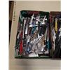 Image 2 : 2 TRAYS OF KNIFE COLLECTION