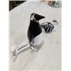 Image 2 : ART GLASS PENGUIN AND BLACK AND WHITE ART GLASS BIRD