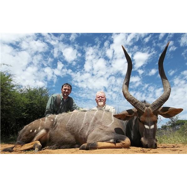 South Africa: 10 Day Safari for 2 Hunters & 2 Observers, includes a $1,500 TF Credit Per Hunter