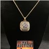 Image 1 : NEW YORK YANKEES 2000 M.L.B CHAMPIONSHIP NECKLACE (ref1132)