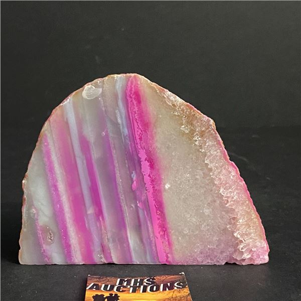 AGATE POLISHED ONE SIDE CRYSTAL ROCK