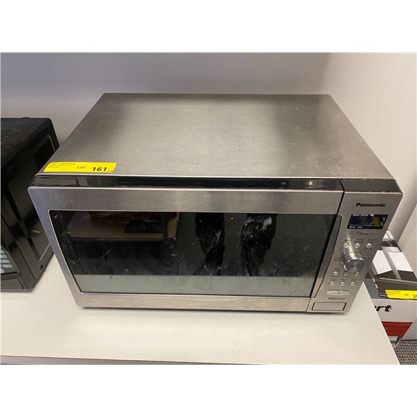 PANASONIC Inverter Microwave - The Genius - Estate Item