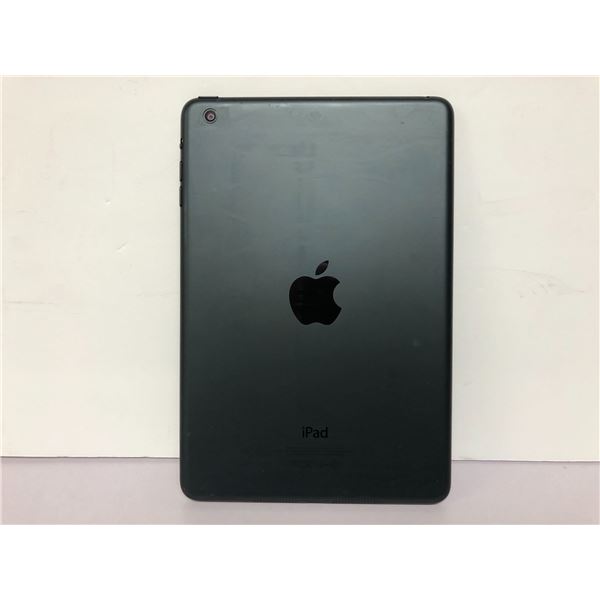 Apple iPad 1 w/ 28GB Mini - Black w/ case - no chargers