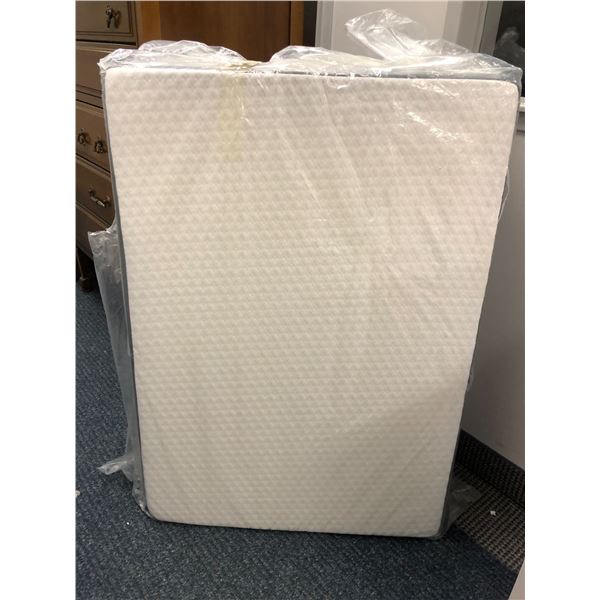 4" Foam Folding Mattress - Single - Three Folds Into One to Store Away - Extra Mattress for Guests -