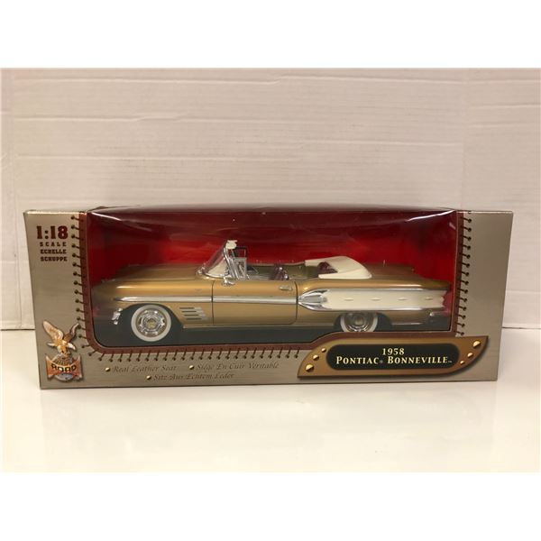 1958 Pontiac Bonneville -  1/18 Scale Diecast Car