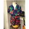 Image 1 : Mannequin with Hawaii Clothing - Torso Only