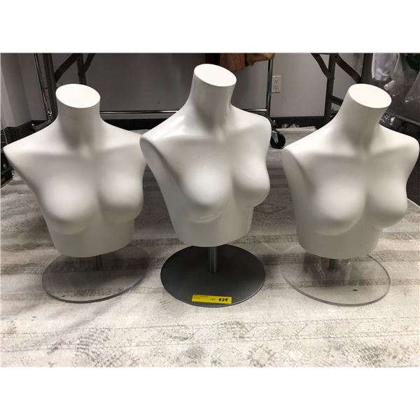 Three Mannequin - Busts on stands