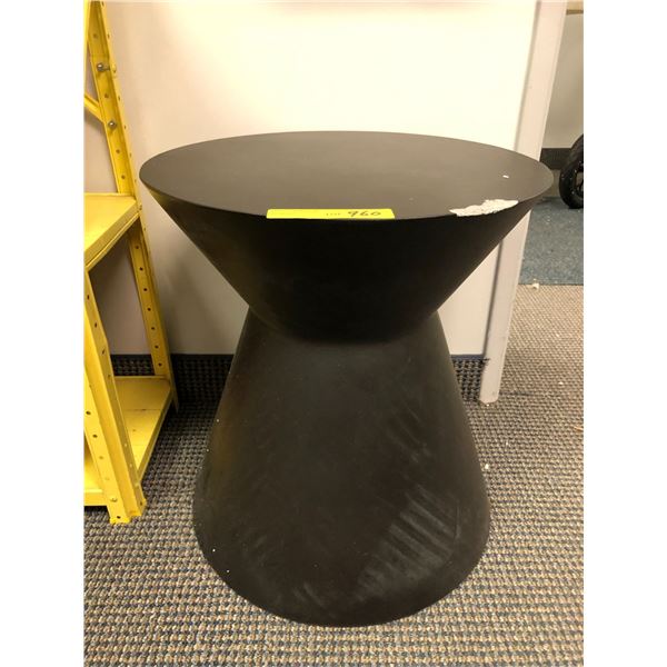Black Painted Table - Concrete - with small chip