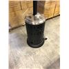 Image 2 : PARAMOUNT BLACK FINISH PROPANE OUTDOOR PATIO HEATER IN BOX