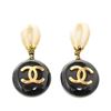 Image 1 : Chanel Black Gold CC Dangle Pearl Earrings