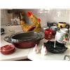 Image 4 : Various Serving Dishes, Rooster Bun Warmer, Oven Mitts, Trivets, Cheese Board, Condiment Dishes, Wei