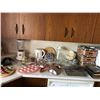 Image 1 : Sunbean Blender, Electric Kettle, Pitcher, Canning Supplies, Cookie Racks, Clip Fridge Magnets Tongs