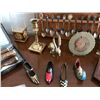 Image 3 : Elk Bone Carving Set, assortment of Teaspoons on Wood Rack, Decorative Egg Shaped Rock, Black Vase, 