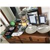 Image 1 : 2 Silver Plated Picture Frames, 6 Piece Paragon Melanie China Place setting & 6 Soup Bowls, Colourfu