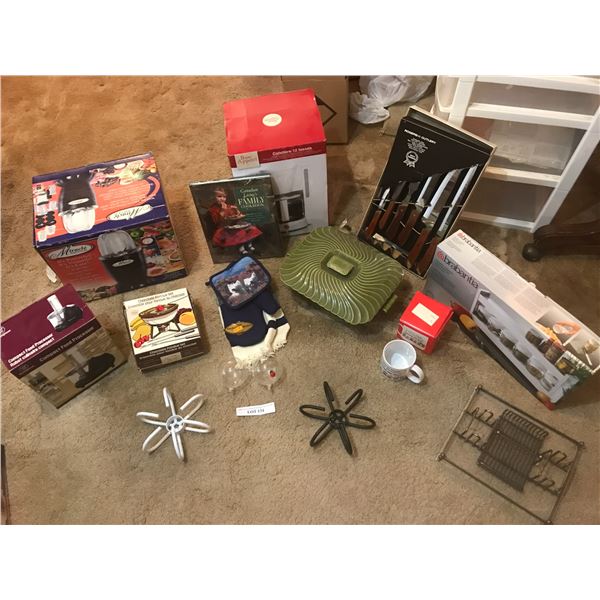 miracle mixer, compact food processor, chocolate fondue set, oven mitt set, coffee pot, Rogers stain
