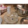Image 4 : Eaton crystal Hungarian bowl, 3 pickle dishes, set of 3 heart boxes, Love blooms forever vase, Lagos