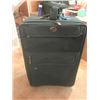 Image 3 : 4 Assorted suitcases: Air Canada and Protocol black bags, green American tourist bag, Samsonite teal