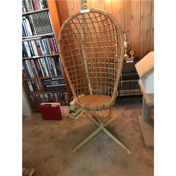 Wicker Egg Hanging Chair & Stand