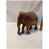 Image 1 : Carved elephant