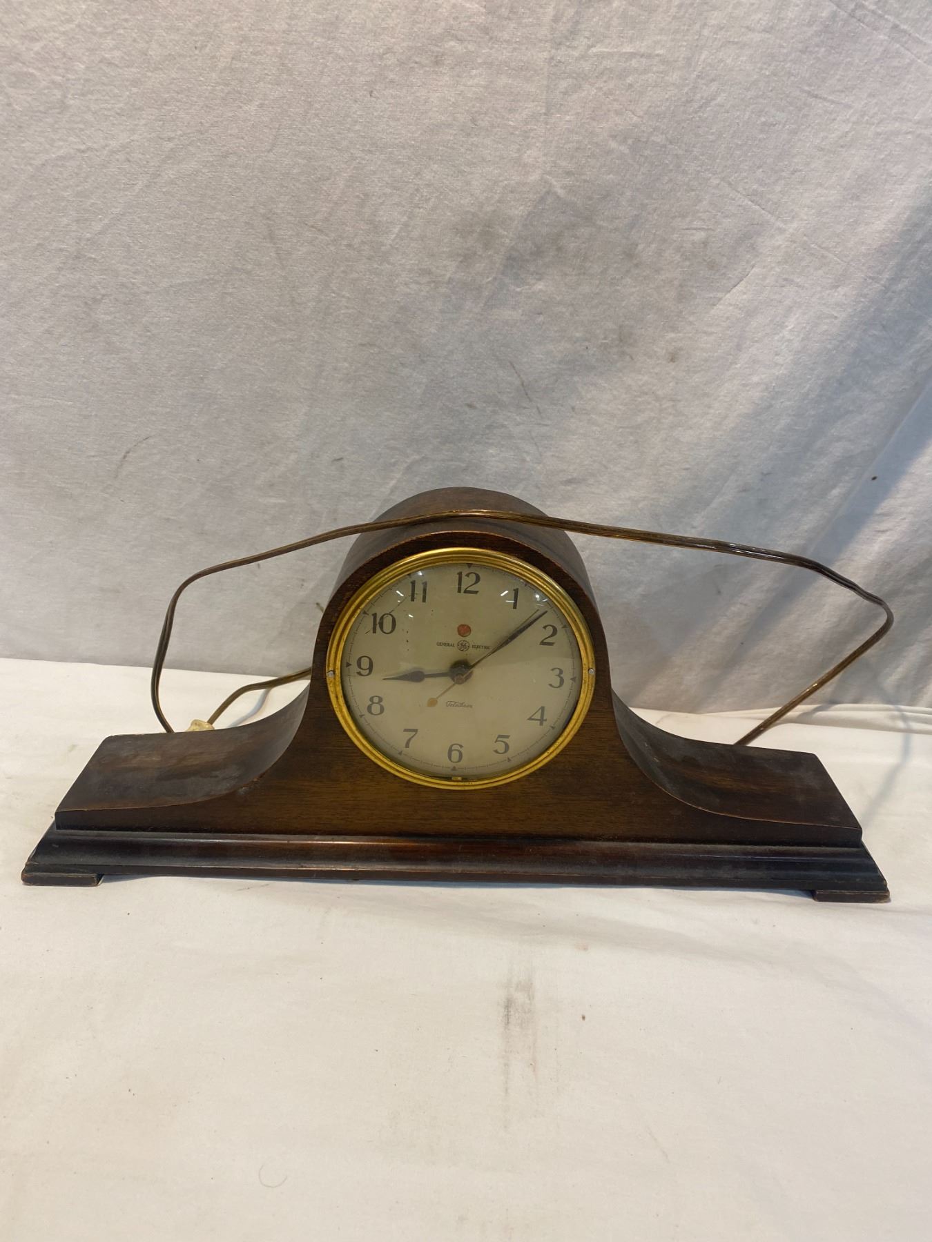Telechron 910 Telechron electric clock