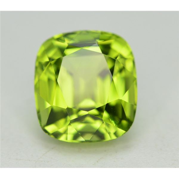 Peridot 4.05 Ct Natural Amazing Color, Top Quality