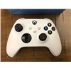 Image 2 : Xbox 360 and XBox One White Controller - Wireless controller