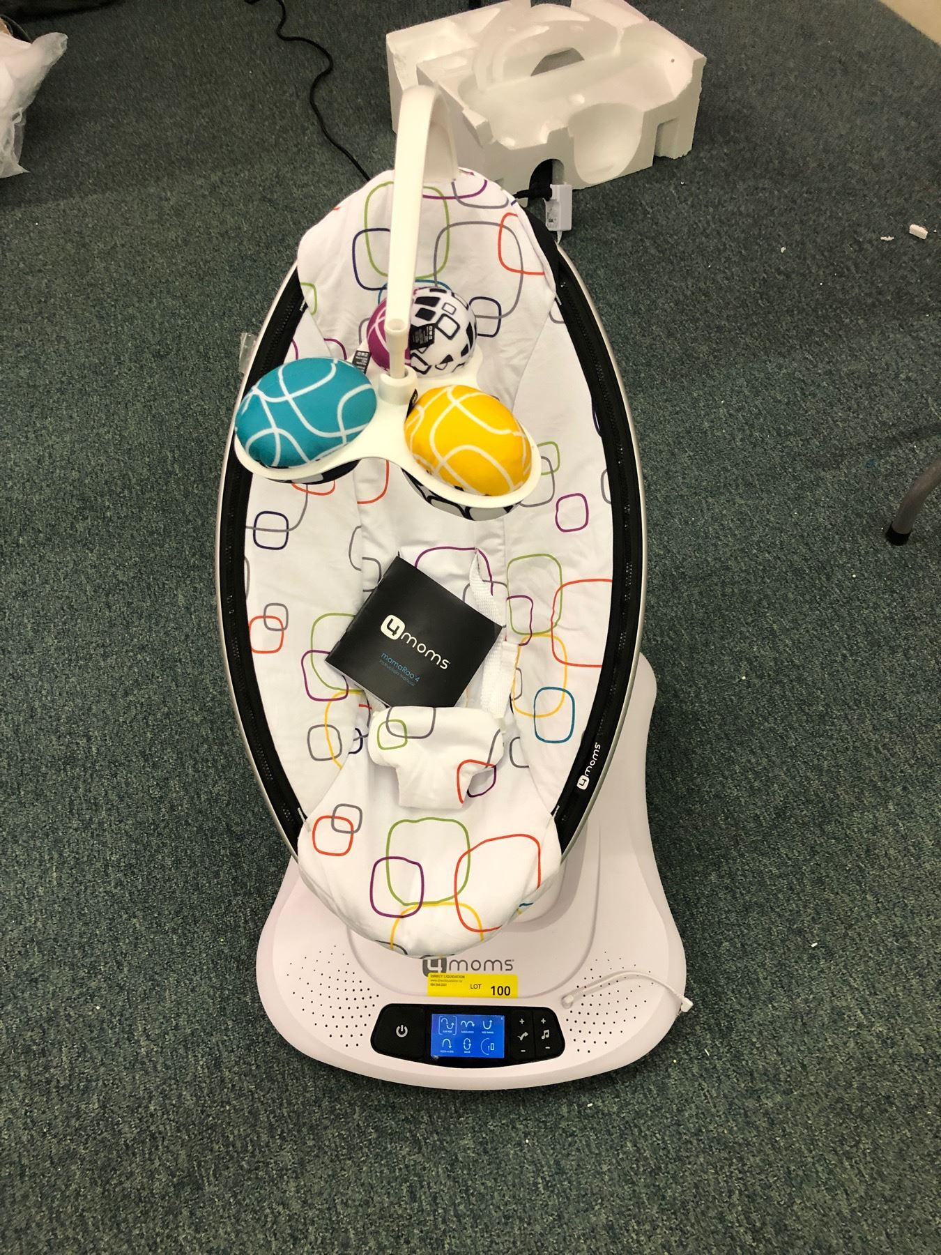Electronic Baby Rocker Momma Roo 4Moms MamaRoo - high - tech baby rocker