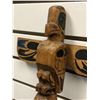 Image 2 : West Coast First Nations carved wooden talking stick "Eagle & Killer Whale" signed Telqua 1999 - 48
