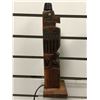 Image 3 : West Coast First Nations 9in carved "Raven" totem w/ abalone eye by Telqua & 11in carved "Eagle" tot